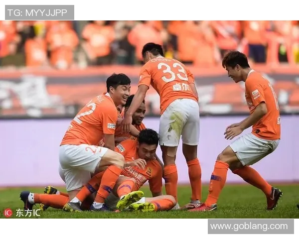 重庆篮球队个人能力分析:聚焦球员技术与战术素养提升之路 重庆篮球队个人能力分析:聚焦球员技术与战术素养提升之路