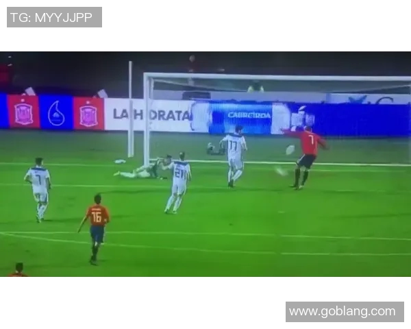 用纸创意打造足球明星盲盒体验让你感受不一样的收藏乐趣 用纸创意打造足球明星盲盒体验让你感受不一样的收藏乐趣