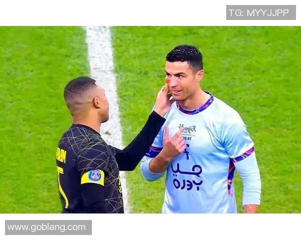 足球明星失恋背后的心酸故事与感人瞬间视频合集