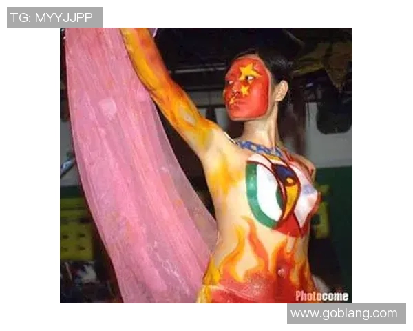 足球明星的奇幻世界创意夸张画展现运动与艺术的完美结合 足球明星的奇幻世界创意夸张画展现运动与艺术的完美结合