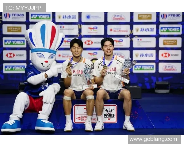 重庆羽毛球队在世锦赛中的节奏表现分析与启示 重庆羽毛球队在世锦赛中的节奏表现分析与启示