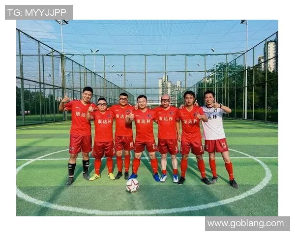 重庆足球队的节奏变革引发热议球迷期待新风貌与未来发展